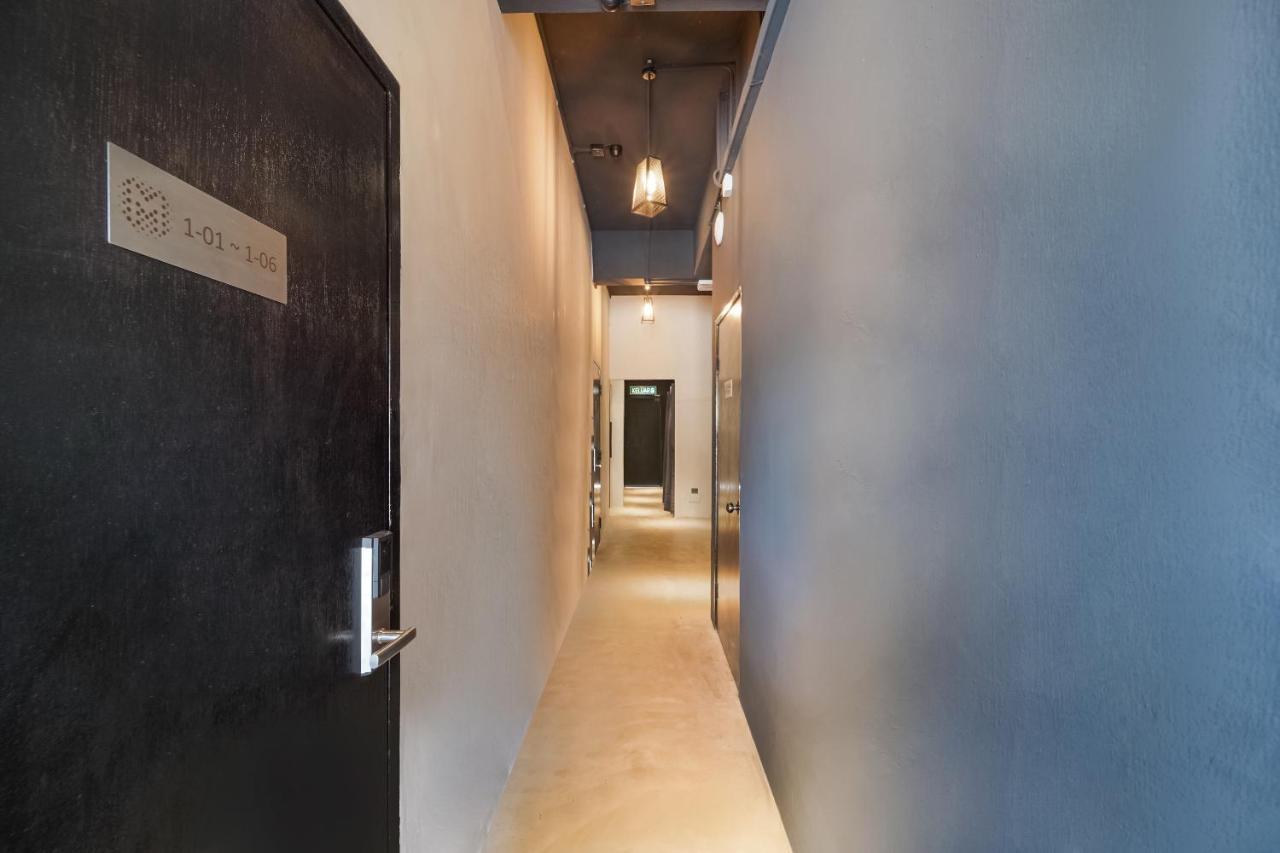 Oyo 89635 Modular Langkawi Capsule Hotel Padang Mat Sirat Buitenkant foto